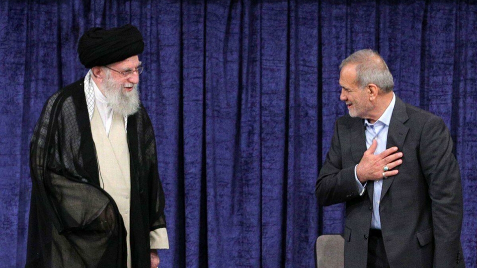 قدردانی رهبر انقلاب از روحیه و انگیزهی رئیسجمهور