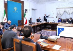 به دنبال کارآمدسازی بخش دولتی نظام سلامت، با هدف ایجاد رضایتمندی کادر درمان و مردم هستیم