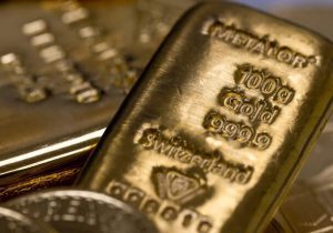 طلا در بالای ۳۰۰۰ دلار جا خوش کرد