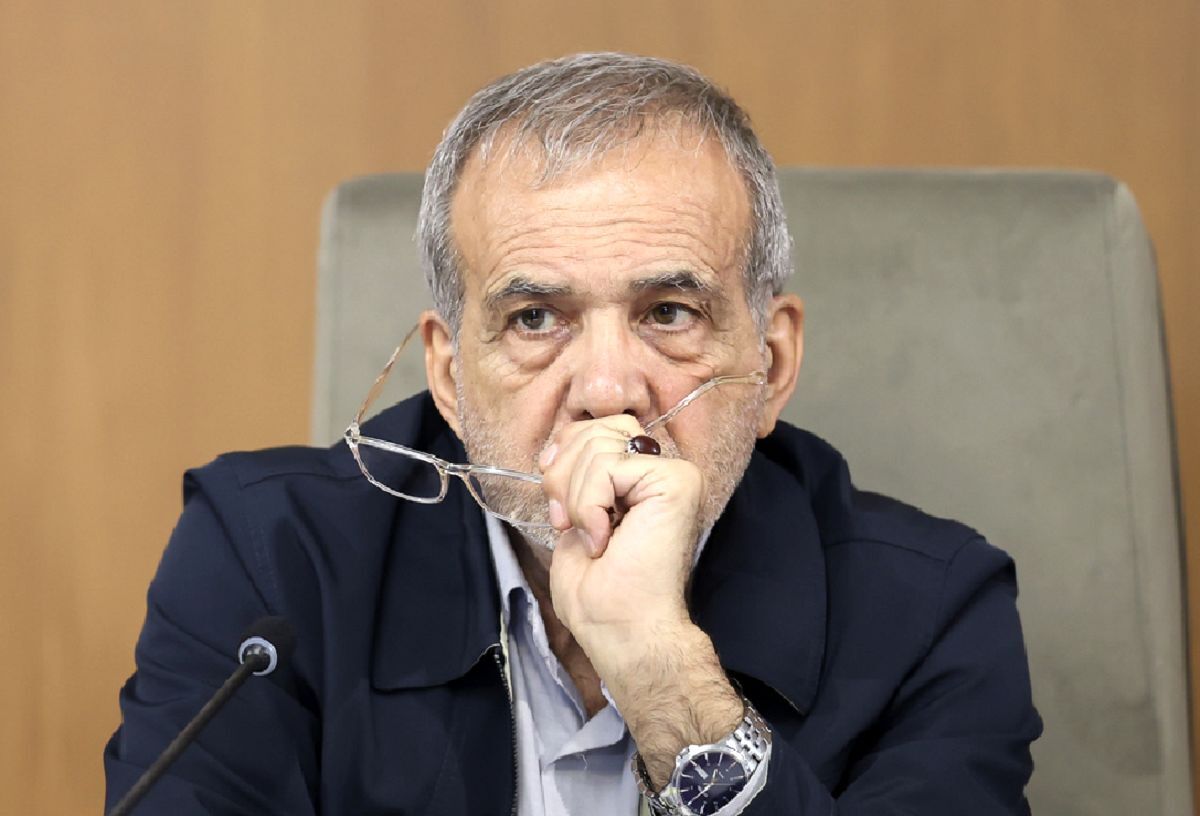 تصمیم جسورانه پزشکیان برای واگذاری ایران‌خودرو