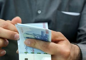 جدول کامل حقوق و مزایای کارگران در سال ۱۴۰۴/ حداقل دریافتی هر کارگر چقدر شد؟