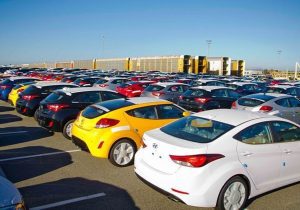 افزایش ۱۰۰ درصدی قیمت خودروهای وارداتی در سال ۱۴۰۴/ واردکنندگان خودرو با مانع جدید روبرو هستند