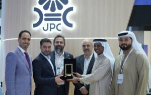 شرکت‌ پتروشیمی مارون برنده تندیس ارزشمند غرفه‌دار پلاتینیوم شدند