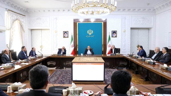 حمایت از فعالان حوزه انرژیهای تجدیدپذیر باید در صدر اولویتهای کاری بخشهای دولتی مرتبط قرار گیرد