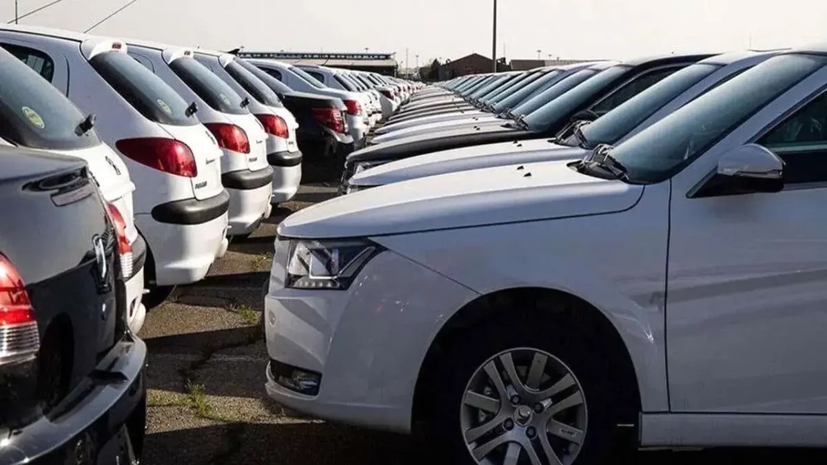 ۱۲۰ جلسه بی‌ثمر شورای رقابت در بازار خودرو