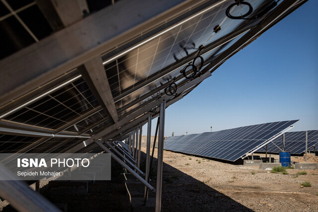 اعلام آمادگی ۷۰ شرکت خصوصی برای ساخت نیروگاه‌های خورشیدی