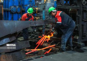 ناهماهنگی در کشف قیمت پایه زنجیره فولاد در بورس ناعادلانه است