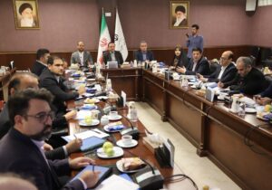 نشست هم‌اندیشی بورس بین‌الملل مناطق آزاد با حضور سهامداران داخلی برگزار شد