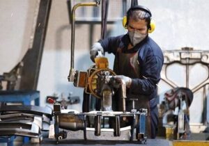 برخورد تنگ‌نظرانه با مشاغل سخت و زیان‌آور/سریال دنباله‌دار کسری بودجه و منابع مالی